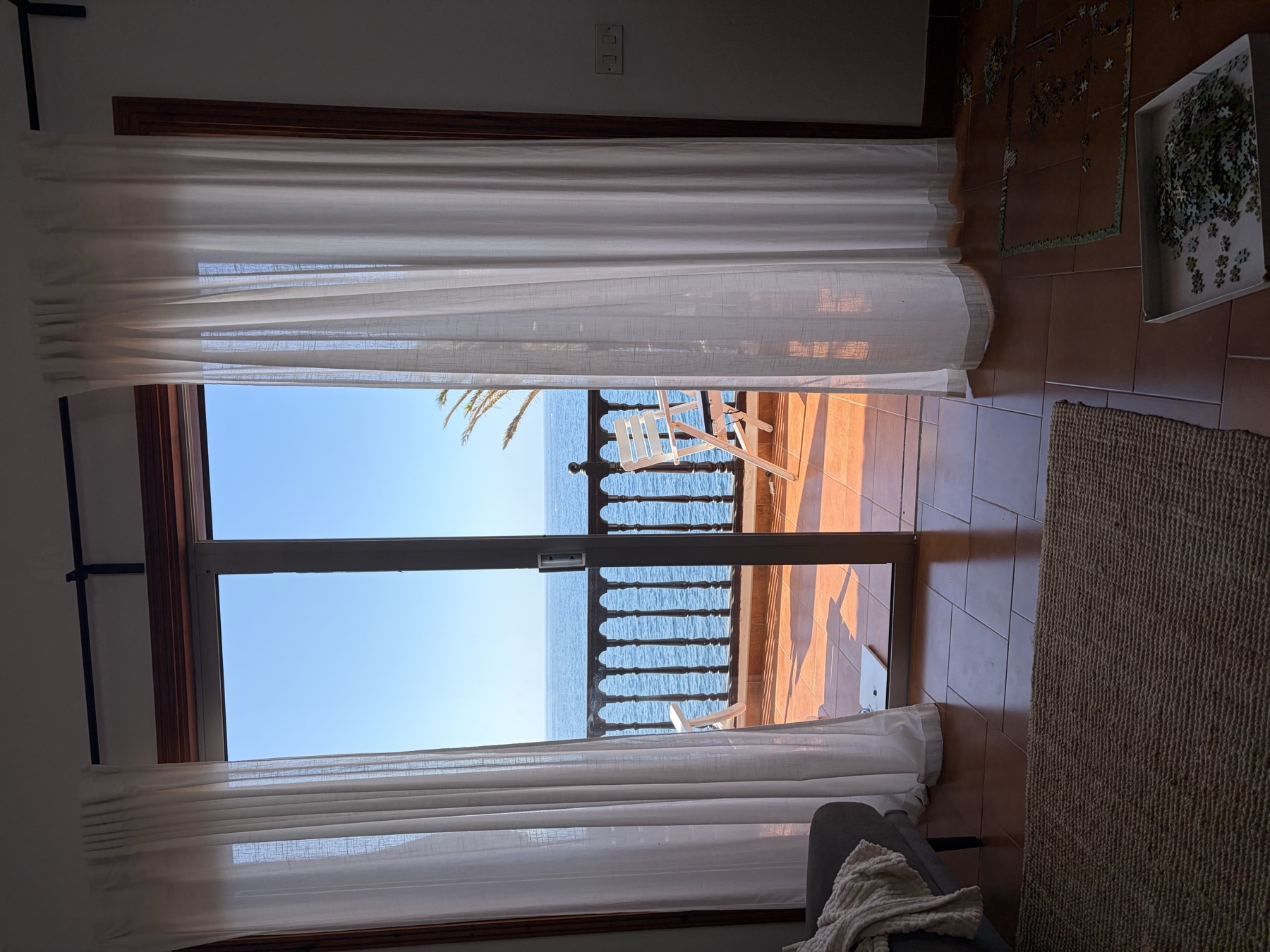 Cliffs — living area